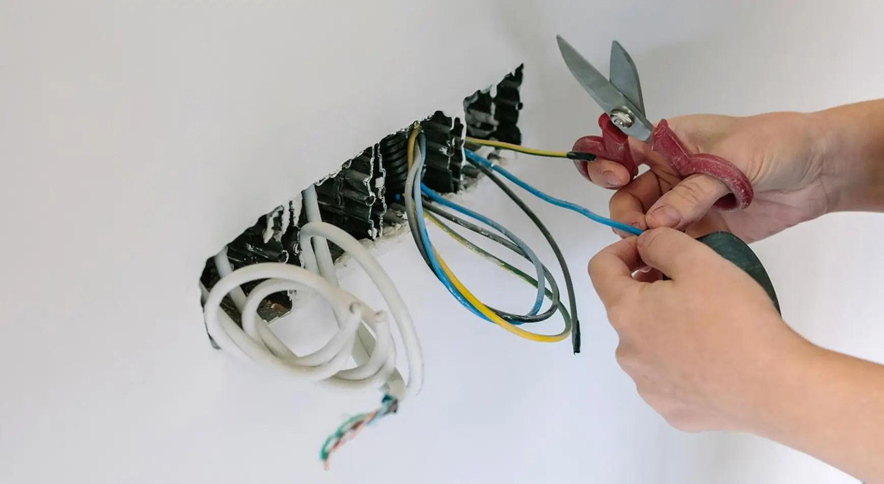 Licensed Electrician In Lismore mb