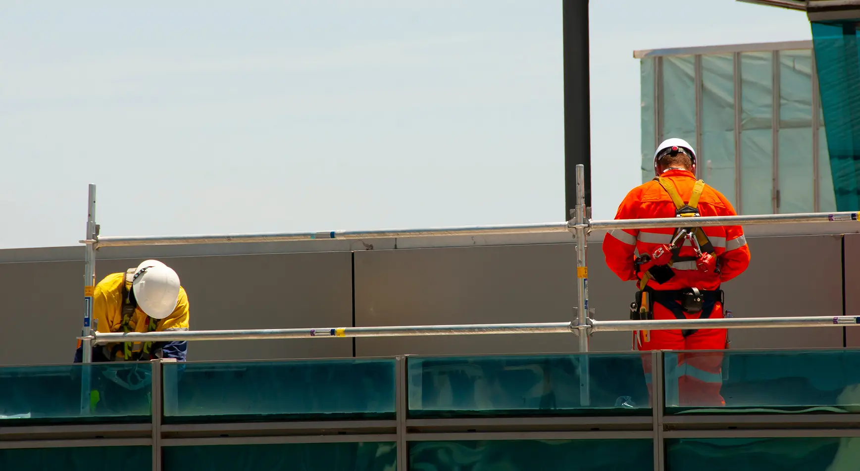 Roofing in Byron Bay mb